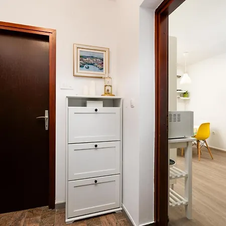Nada Apartment Krk Town Exterior photo